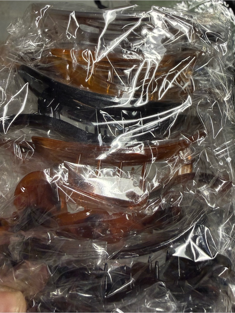 Unbranded Amber and Black hair Accessories Pack or 10